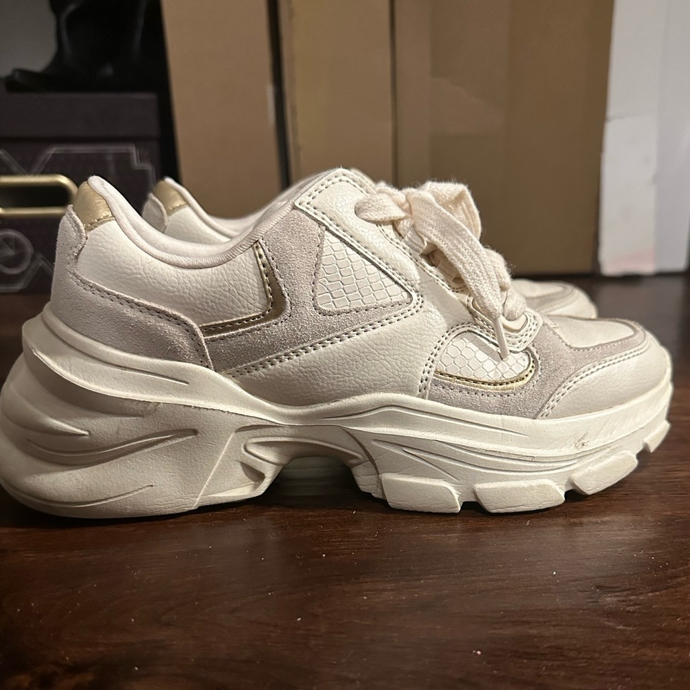 Zara Cream Chunky Sneakers